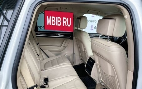 Volkswagen Touareg III, 2012 год, 1 975 000 рублей, 15 фотография