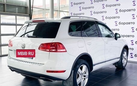 Volkswagen Touareg III, 2012 год, 1 975 000 рублей, 3 фотография