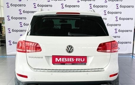 Volkswagen Touareg III, 2012 год, 1 975 000 рублей, 19 фотография