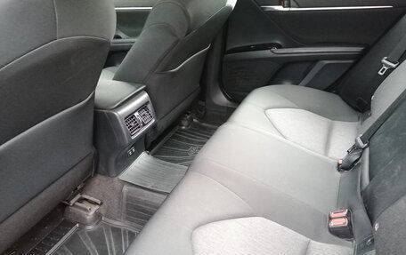Toyota Camry, 2018 год, 3 000 000 рублей, 6 фотография