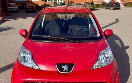 Peugeot 107 I рестайлинг, 2010 год, 400 000 рублей, 3 фотография