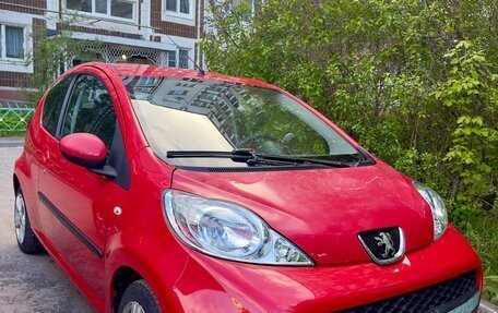 Peugeot 107 I рестайлинг, 2010 год, 400 000 рублей, 26 фотография