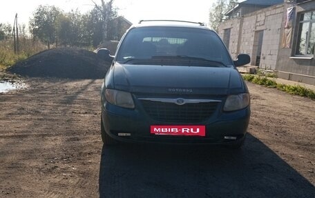 Chrysler Voyager IV, 2001 год, 400 000 рублей, 3 фотография