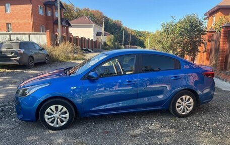 KIA Rio IV, 2017 год, 1 100 000 рублей, 6 фотография