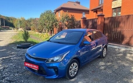 KIA Rio IV, 2017 год, 1 100 000 рублей, 5 фотография