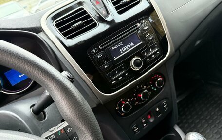 Renault Logan II, 2016 год, 749 000 рублей, 11 фотография