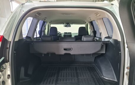 Toyota Land Cruiser Prado 150 рестайлинг 2, 2014 год, 3 490 000 рублей, 12 фотография