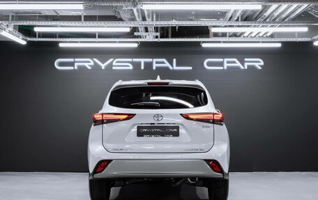 Toyota Highlander, 2025 год, 6 100 000 рублей, 8 фотография