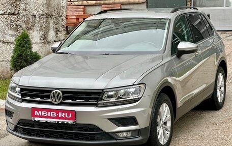 Volkswagen Tiguan II, 2020 год, 2 590 000 рублей, 4 фотография