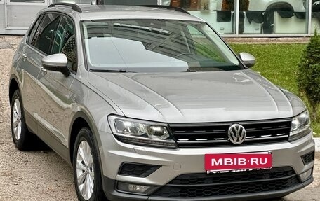 Volkswagen Tiguan II, 2020 год, 2 590 000 рублей, 3 фотография