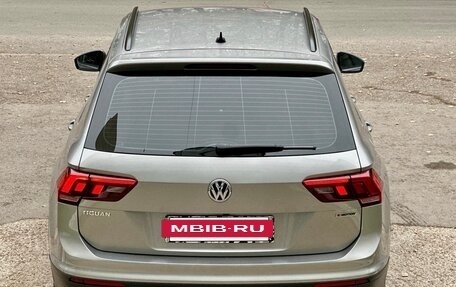 Volkswagen Tiguan II, 2020 год, 2 590 000 рублей, 13 фотография