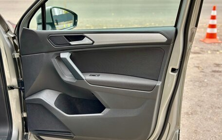 Volkswagen Tiguan II, 2020 год, 2 590 000 рублей, 22 фотография