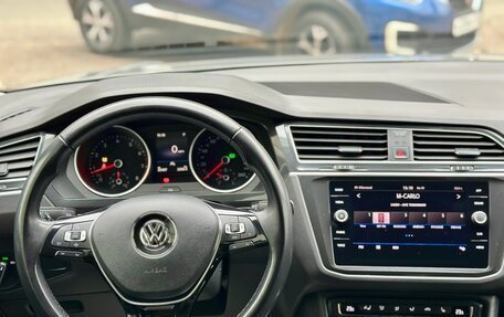 Volkswagen Tiguan II, 2020 год, 2 590 000 рублей, 28 фотография