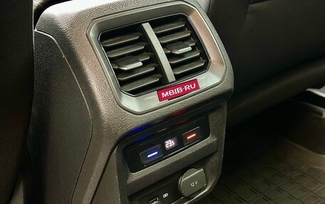 Volkswagen Tiguan II, 2020 год, 2 590 000 рублей, 34 фотография