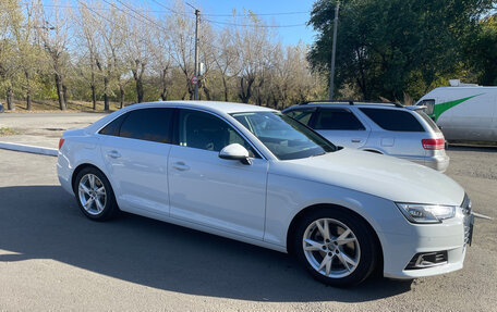 Audi A4, 2017 год, 1 510 000 рублей, 8 фотография