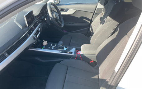 Audi A4, 2017 год, 1 510 000 рублей, 21 фотография