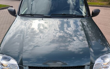 Chevrolet Niva I рестайлинг, 2018 год, 690 000 рублей, 10 фотография