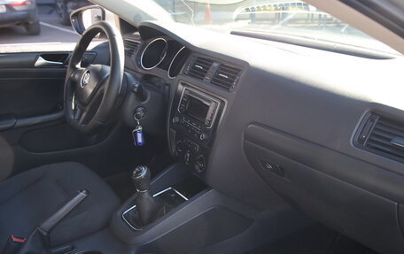 Volkswagen Jetta VI, 2015 год, 1 086 500 рублей, 9 фотография