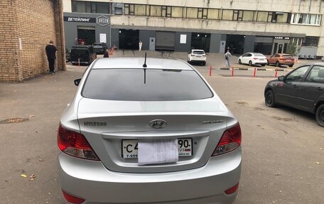 Hyundai Solaris II рестайлинг, 2012 год, 690 000 рублей, 6 фотография