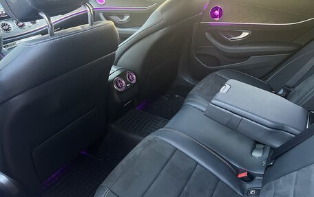 Mercedes-Benz E-Класс, 2020 год, 4 500 000 рублей, 14 фотография