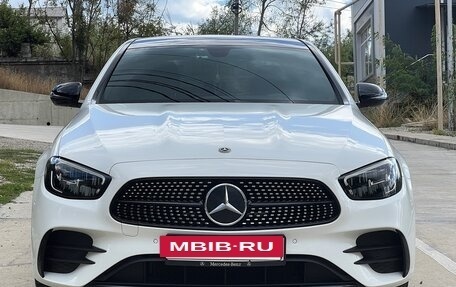 Mercedes-Benz E-Класс, 2020 год, 4 500 000 рублей, 2 фотография
