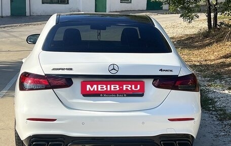 Mercedes-Benz E-Класс, 2020 год, 4 500 000 рублей, 5 фотография