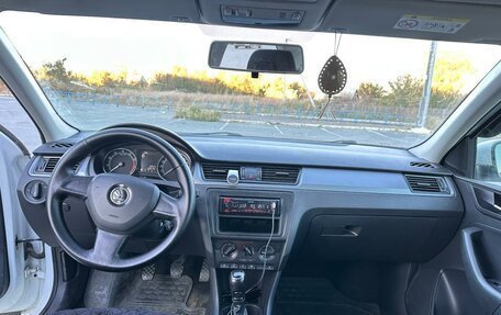Skoda Rapid I, 2018 год, 880 000 рублей, 4 фотография