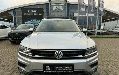 Volkswagen Tiguan II, 2017 год, 2 049 000 рублей, 2 фотография