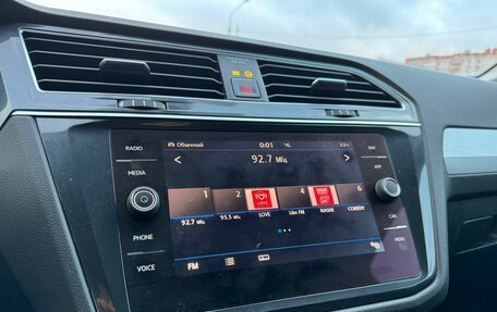 Volkswagen Tiguan II, 2017 год, 2 049 000 рублей, 11 фотография