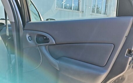 Ford Focus IV, 2002 год, 450 000 рублей, 15 фотография