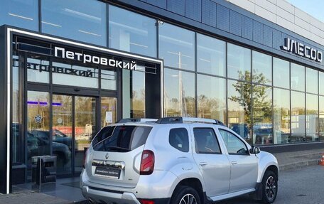 Renault Duster I рестайлинг, 2017 год, 1 245 000 рублей, 6 фотография