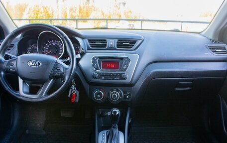 KIA Rio III рестайлинг, 2014 год, 910 000 рублей, 11 фотография