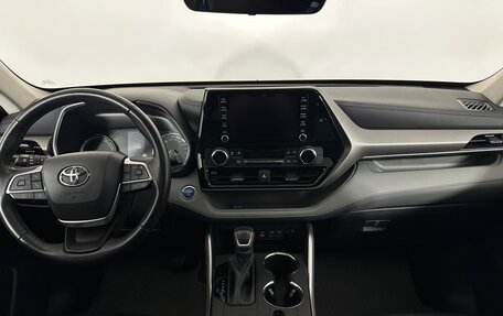 Toyota Highlander, 2022 год, 4 650 000 рублей, 7 фотография