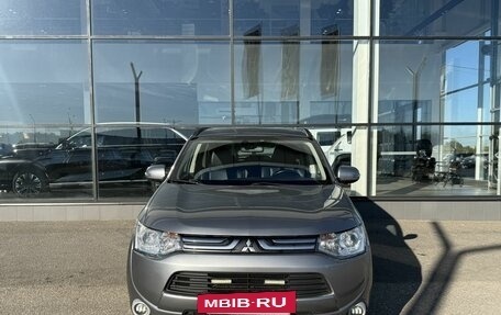Mitsubishi Outlander III рестайлинг 3, 2012 год, 965 000 рублей, 4 фотография