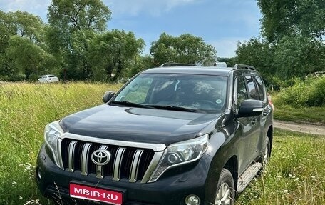 Toyota Land Cruiser Prado 150 рестайлинг 2, 2014 год, 3 750 000 рублей, 1 фотография