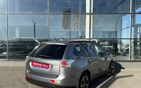 Mitsubishi Outlander III рестайлинг 3, 2012 год, 965 000 рублей, 8 фотография