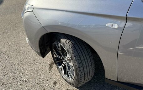 Mitsubishi Outlander III рестайлинг 3, 2012 год, 965 000 рублей, 9 фотография