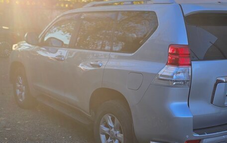 Toyota Land Cruiser Prado 150 рестайлинг 2, 2011 год, 2 550 000 рублей, 3 фотография