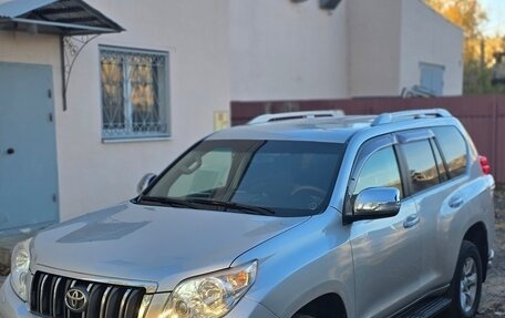 Toyota Land Cruiser Prado 150 рестайлинг 2, 2011 год, 2 550 000 рублей, 2 фотография