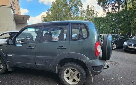Chevrolet Niva I рестайлинг, 2011 год, 350 000 рублей, 6 фотография