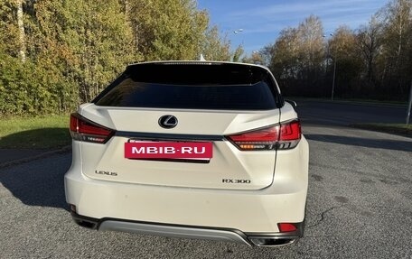 Lexus RX IV рестайлинг, 2020 год, 4 487 000 рублей, 10 фотография