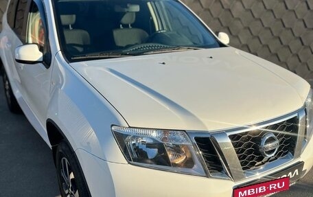 Nissan Terrano III, 2015 год, 1 099 000 рублей, 3 фотография