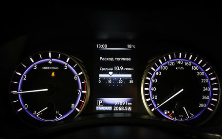 Infiniti Q50 I рестайлинг, 2015 год, 1 974 000 рублей, 16 фотография