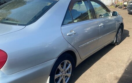 Toyota Camry V40, 2002 год, 670 000 рублей, 3 фотография
