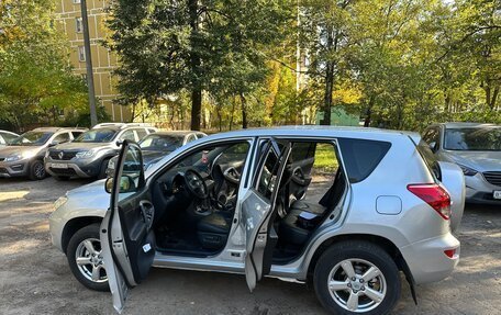 Toyota RAV4, 2006 год, 885 000 рублей, 11 фотография