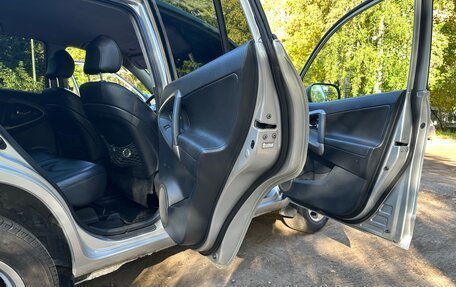 Toyota RAV4, 2006 год, 885 000 рублей, 13 фотография