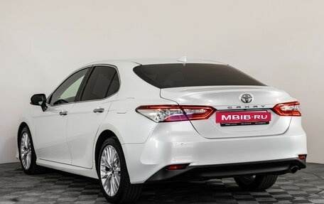 Toyota Camry, 2019 год, 2 849 000 рублей, 8 фотография