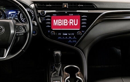 Toyota Camry, 2019 год, 2 849 000 рублей, 15 фотография
