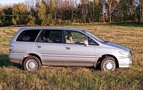 Nissan Presage I, 2001 год, 500 000 рублей, 4 фотография