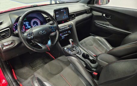 Hyundai Veloster II, 2018 год, 1 690 000 рублей, 25 фотография